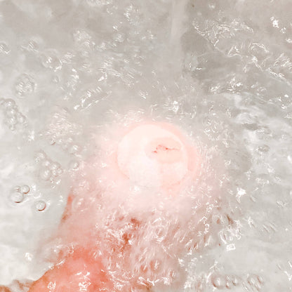 Canadian Balsam Fir + Lavender Bath Bomb